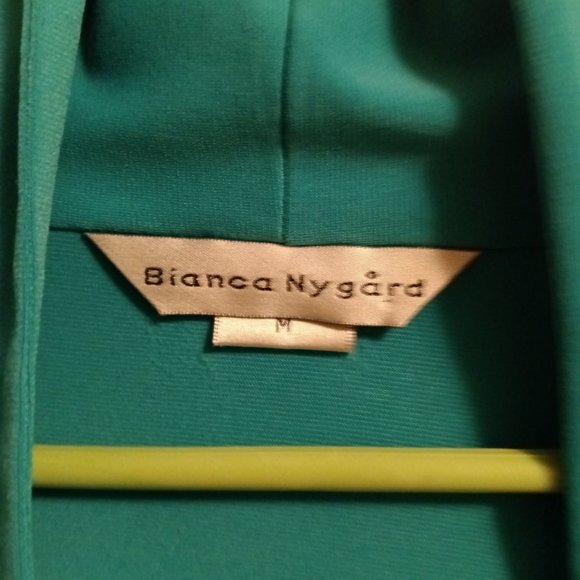Bianca Nyguard sexy teal fitted top size M - Picture 2 of 2